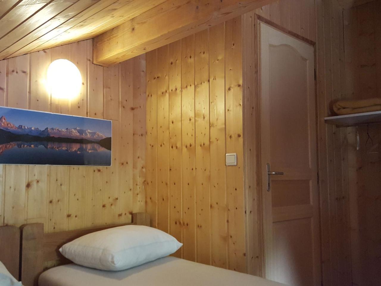 Magnificent Chalet On The Mountain Slopes Ле-Гет Екстериор снимка